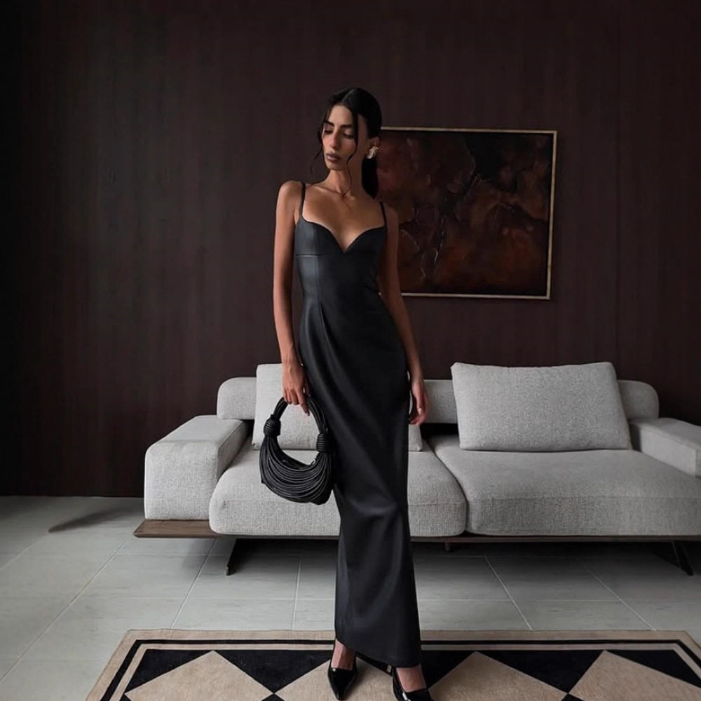 Chic Strapless A Line Dress Elegant Split Hem Thin Straps Solid Color PU Leather Perfect for Parties and Events