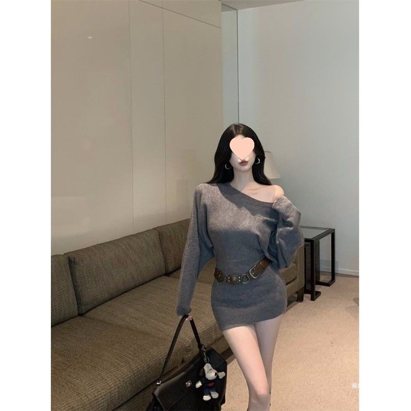 Pure Desire Hot Girl Belted Hip Skirt Two-Piece Sexy Slanted Shoulder Spring and Winter Long Sleeve Tight Slimming Bottoming Dress Short Skirt