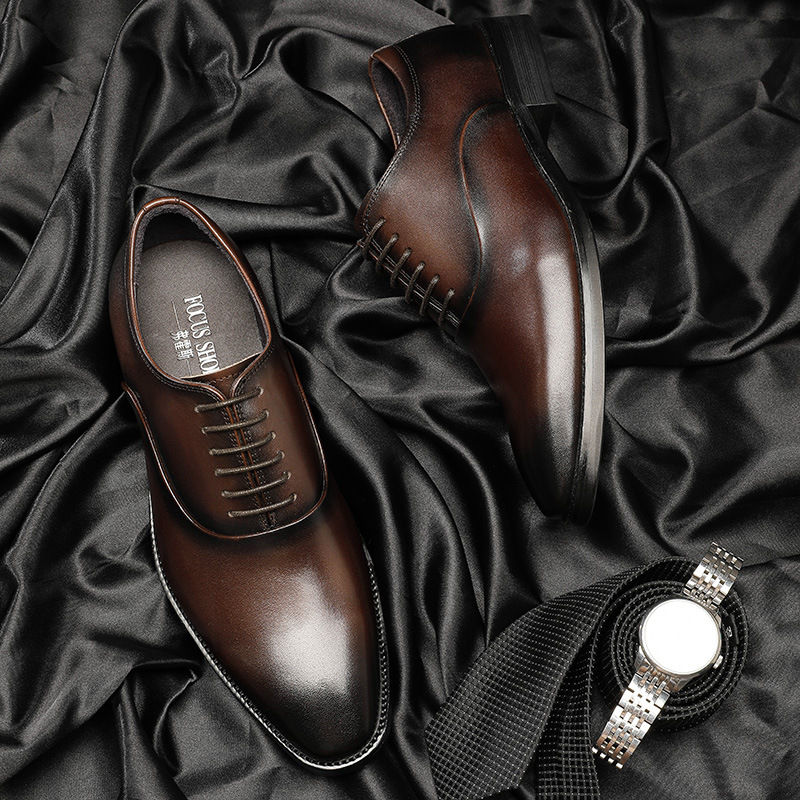 Men Leather shoes Men Genuine leather Business Dress England Wind Bullock Wholesale High-end Manual Leisure Cowhide Men  男款皮鞋男士真皮商务正装英伦风布洛克批发高端手工休闲牛皮男鞋 Men Leather shoes Men Genuine leather Business Dress England Wind Bullock Wholesale High-end Manual Leisure Cowhide Men 
