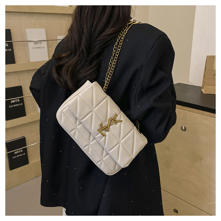 O1CN01KMnaDQ232HUSlXWGo !!2215817057197 0 cib