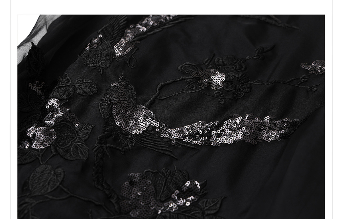 Áo gile nữ thêu họa tiết động vật cổ chữ V dáng thắt dây phối lụa organza