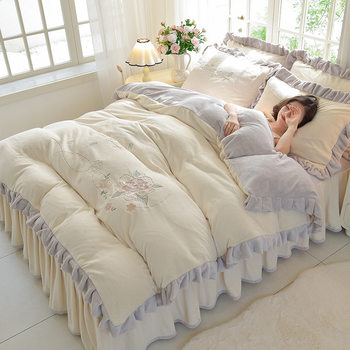 Class A Milk Velvet Bed Skirt Four-piece Set Women's Winter Light Luxury Embroidered Lace Double-sided Velvet Quilt Cover Thickened Warm