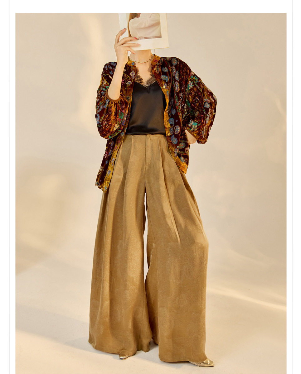 Quần dài ống rộng nữ họa tiết jacquard lụa tơ nhân tạo — Màu trắng nhạt, màu vàng