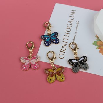 Amazon's Hottest Oil Dripping Butterfly Keychain Love Lobster Buckle Jewelry Pendant Headphone Shell Pendant Ready for Sale