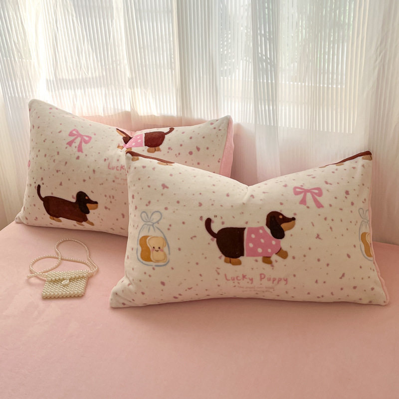 Fresh thickened milk velvet four-piece set Winter double-sided fleece-lined warm coral velvet quilt cover flannel three-piece set