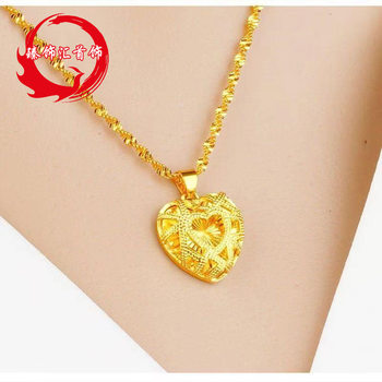 Copper Gold-plated Love Rose Necklace 2023 Clavicle Chain Simple Sand Gold Chain Four-leaf Peach Heart Pendant Jewelry