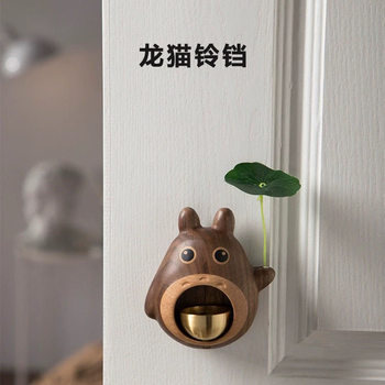 Cross-Border Wooden Doorbell, Chinchilla-Shaped Entry Alert Bell, Magnetic Decorative Wind Chime, Creative Wooden Art for Home Use