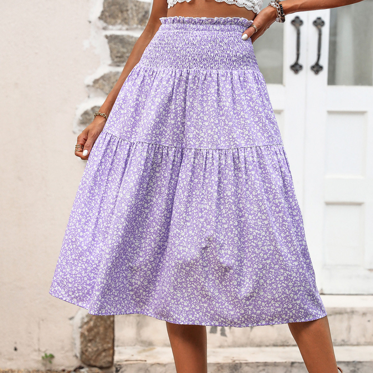Floral Print Midi Skirt Summer Fashion Lightweight Fabric Stylish Design Perfect for Casual Outings Wholesale