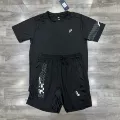 662 black short-sleeve shirt + 772 black shorts