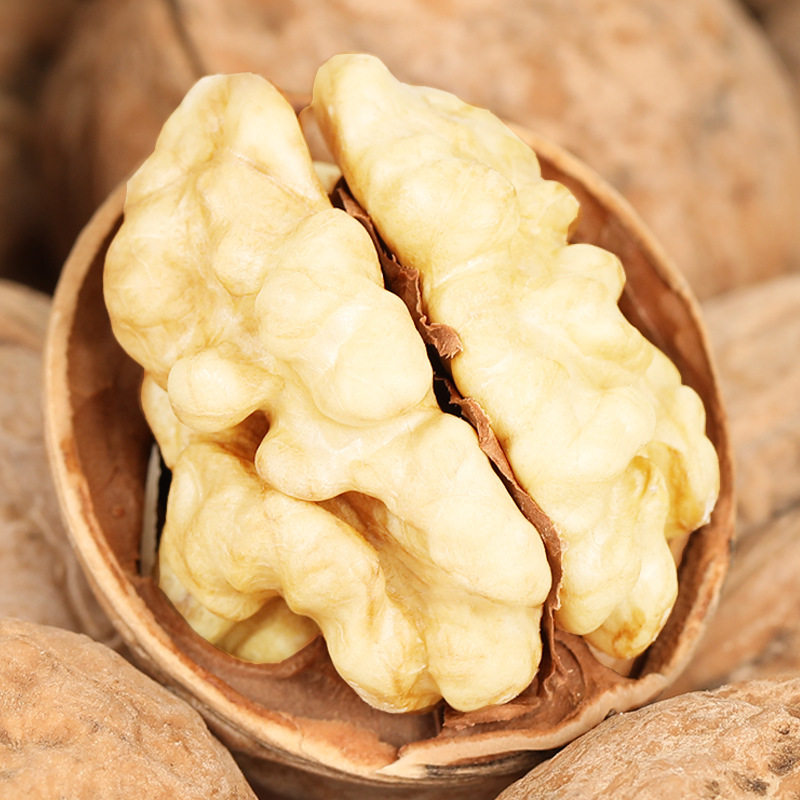 Unwashed Xinjiang 185 Original Color Paper-Skinned Walnut Snacks Dry Goods New Wholesale Original Aksu Raw Walnuts