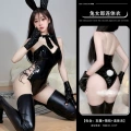 A692 Pure Love Rabbit Niang Black [Including: Clothes, Bow Knot, Hair Band]]