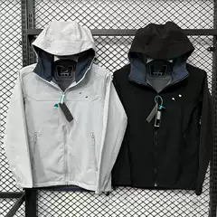 Popular Hooded Spring and Autumn Soft Shell Jacket Thin Velvet Jacket Windproof and Waterproof Outdoor Casual Jacket for Men and Women Autumn and Winter