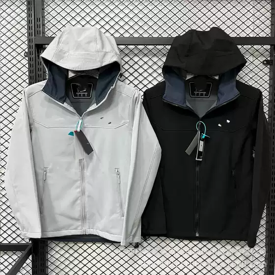 Popular Hooded Spring and Autumn Soft Shell Jacket Thin Velvet Jacket Windproof and Waterproof Outdoor Casual Jacket for Men and Women Autumn and Winter