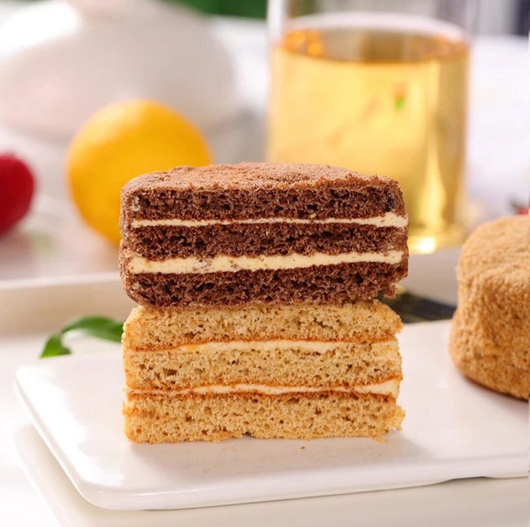 Russian-Style Mini Tiramisu Cake 1080g Honey Cream Nutritious Sugary Dessert Wholesale