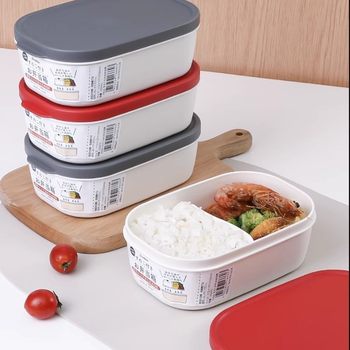 Japanese imported separated sealed bento box square hot lunch box kitchen refrigerator fruit box 650ml bag draining board