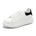 White and Black [Four Seasons]]