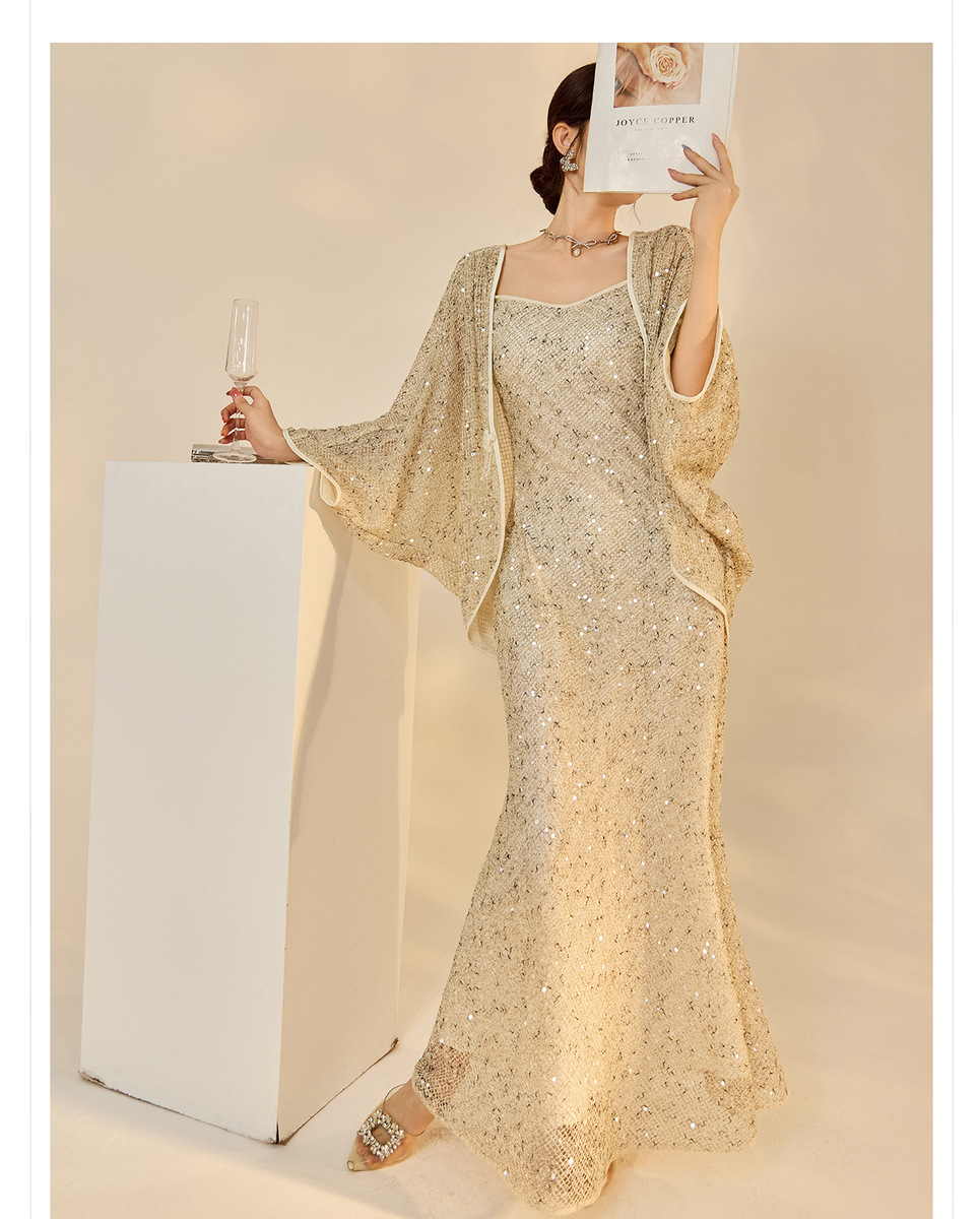 Bộ đầm dài kèm áo khoác ngoài đính sequin thêu nổi bật — Áo khoác (giao hàng trong 7 ngày), Áo khoác (vận chuyển trong cùng ngày), Váy yếm (giao hàng trong 7 ngày), Váy yếm (giao hàng trong ngày)