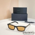 Tortoiseshell frame yellow piece