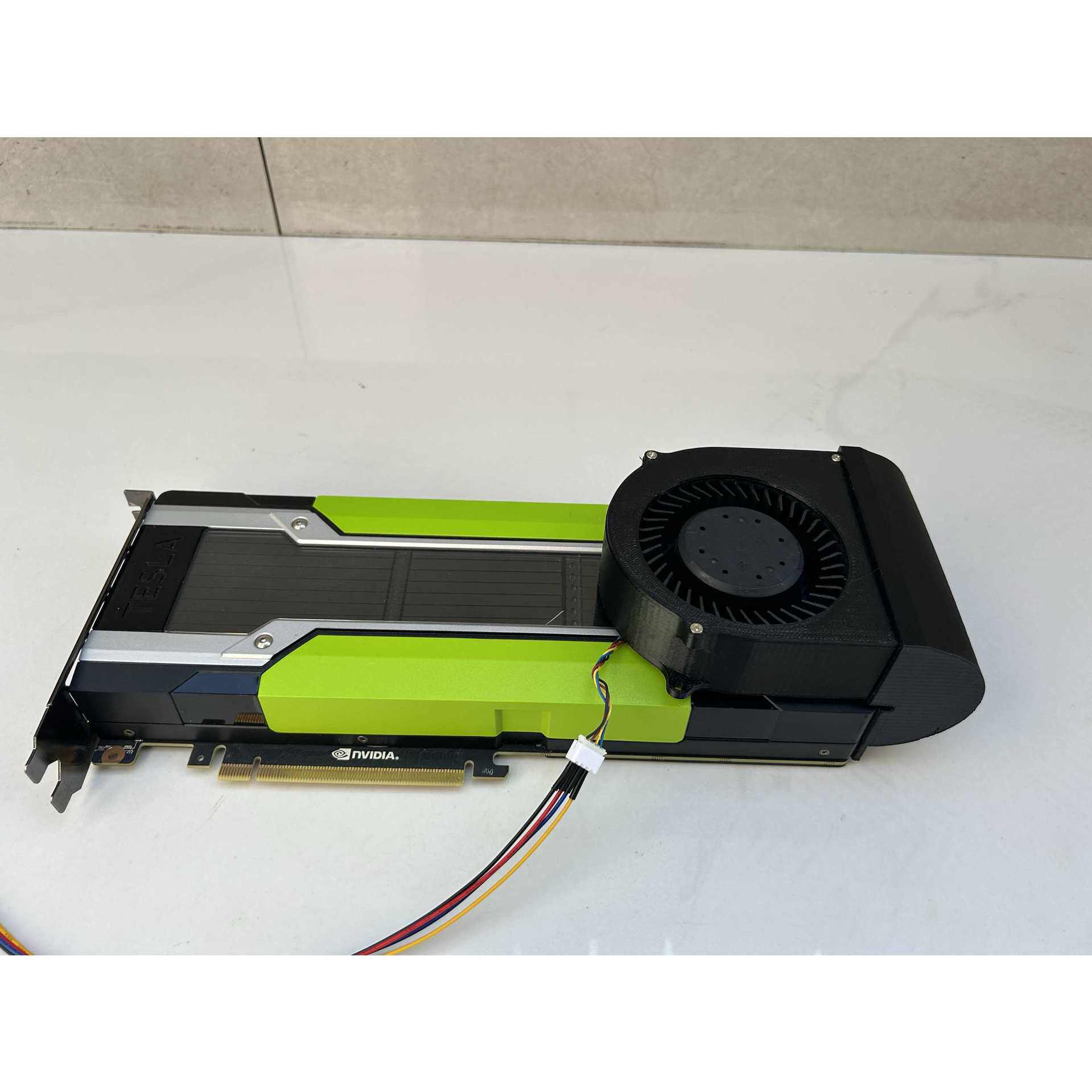 การดัดแปลงการ์ดกราฟิก NVIDIA Tesla P100 P40 M40 K80 v100: ชิ้นส่วนระบายความร้อนแบบแอคทีฟและอุปกรณ์เสริมอื่นๆ
