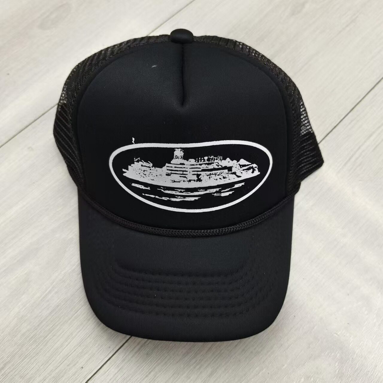 Cross-border U.S.-tide truck caps, summer-receiving shivers, shivers in the street.