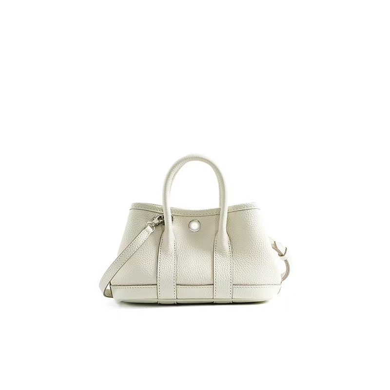 ミルクセーキホワイト