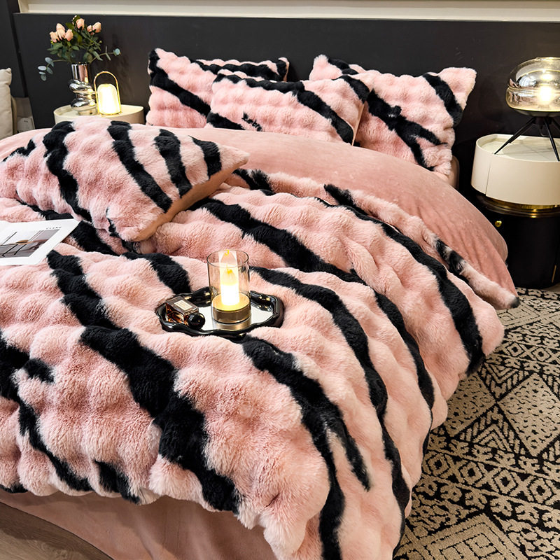 Thickened High-Weight Rabbit Plush Four-Piece Set Milk Velvet Class a Maternal and Infant Grade Autumn and Winter Warm Fleece-Lined Bed Bed Sheetss and Quilt Covers