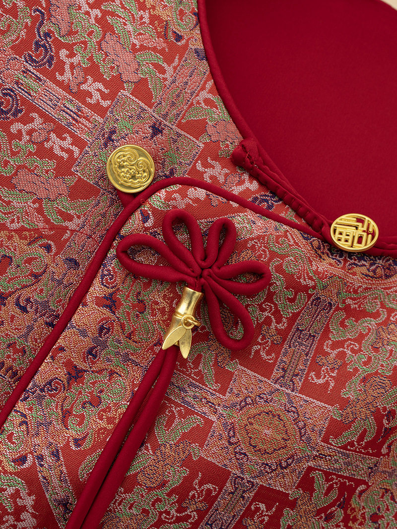 Wholesale from the Source—New Year Intangible Cultural Heritage Brocade Satin Vest, Luxurious Retro New Chinese Style National Style Disc Button Waistcoat Top