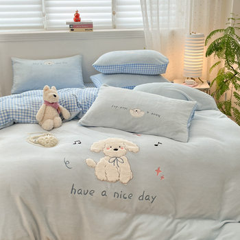 Class a Warm Flannel Milk Velvet Patch Embroidery Four-Piece Set for Student Dormitory, Children's Home Use, Single or Double Bed, Three or Four-Piece Set