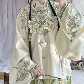 Original Ming-made Hanfu Daily Vertical Collar Embroidery Pipa Horse Face Autumn and Winter suit Ming-made Hand-in Collar Heavy Industry Embroidery Cloud Shoulder