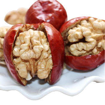 Red jujube with walnut jujube 500g wholesale Xinjiang jujube fresh walnut kernel snacks dried fruit jujube with walnut