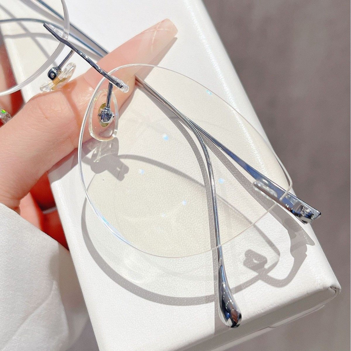 Pa S Same Style Titanium Frame Butterfly Rimless Glasses High-Sense Cat-Eye Glasses Frame Myopia Glasses Frame Wholesale 8951-1