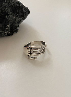 暗黑系手掌戒指酷嘻哈街头ins风