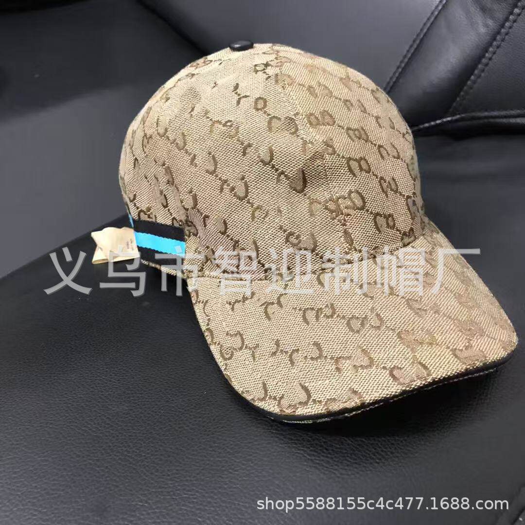 Nieuwe grensoverschrijdende hoogwaardige correcte versie van de oude bloemenletters mode baseballpet Europa en de Verenigde Staten Joker heren-en damespet groothandel