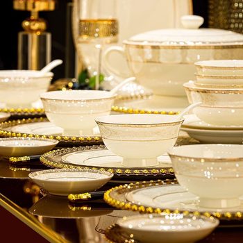 Dinnerware Set for Home Use 2026 New Model Jingdezhen High-End Bone China Tableware Housewarming Light Luxury Ceramic Bowls and Plates with Chopsticks