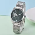 3.silver shell green surface