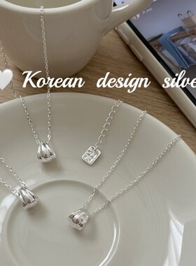 韩国新款东大门亮银饰品S925纯银三角形镂空竖条纹项链简约百搭款