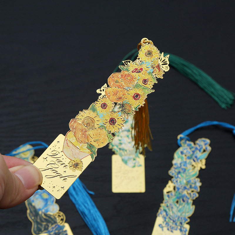 Retro Oil Painting Bookmarks, High-End Metal Bookmarks, Classical Creative High-Value Cultural and Creative Souvenirs, Ready-Made Souvenirs