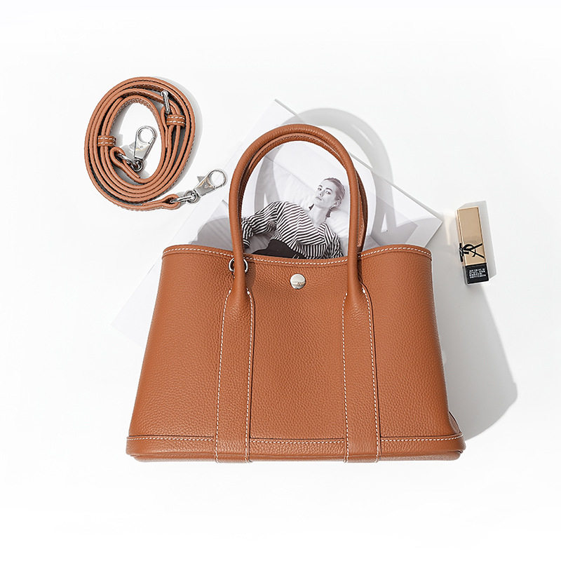 Màu nâu vàng 25cm (da bò lớp đầu tiên)