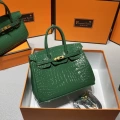 Green-gift box gift box