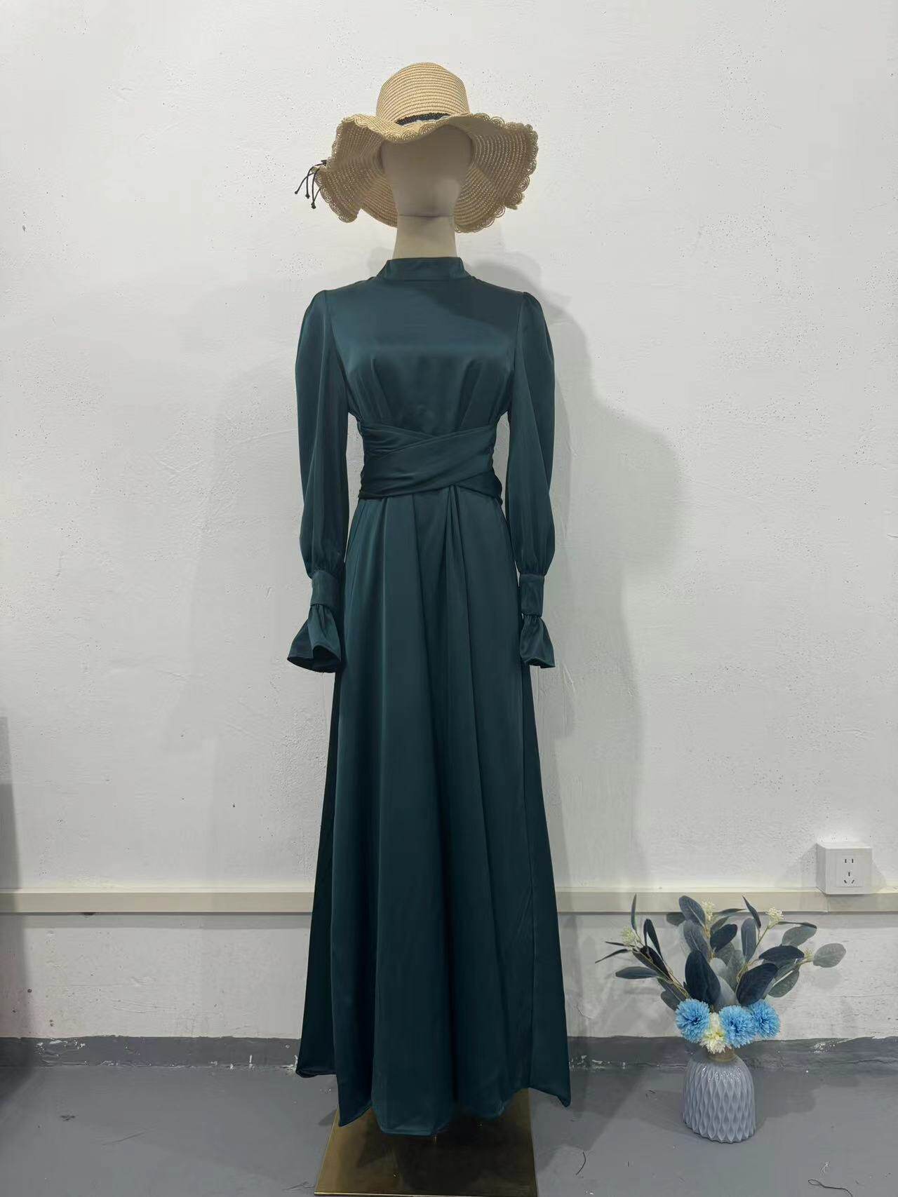 Women's Long-Sleeve Dresses