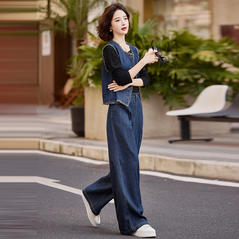(Mới) Mã L3658 Giá 2260K: Đồ Bộ Nữ Wotdyi Cả Bộ 3 Món Hàng Mùa Xuân Thu Đông Thời Trang Nữ Chất Liệu G05 Sản Phẩm Mới, (Miễn Phí Vận Chuyển Toàn Quốc).