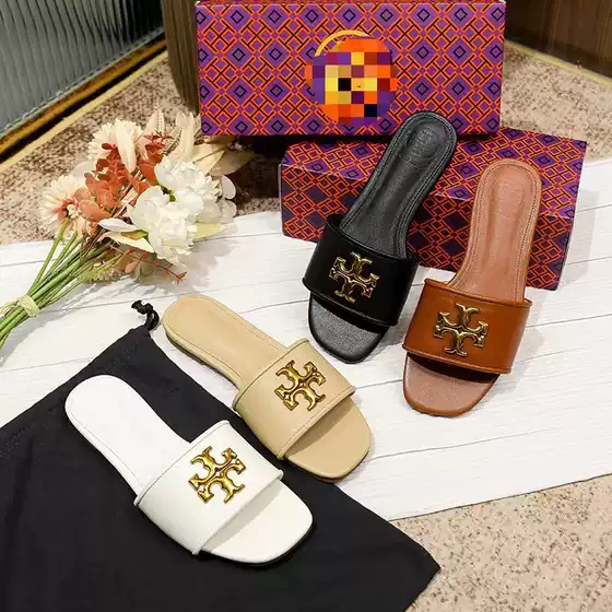 2024 New Flat Casual Summer Women's Sandals for Outer Wear Comfortable European and American Fashion All-match Beach Sandals