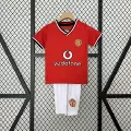 0001 manchester united home court