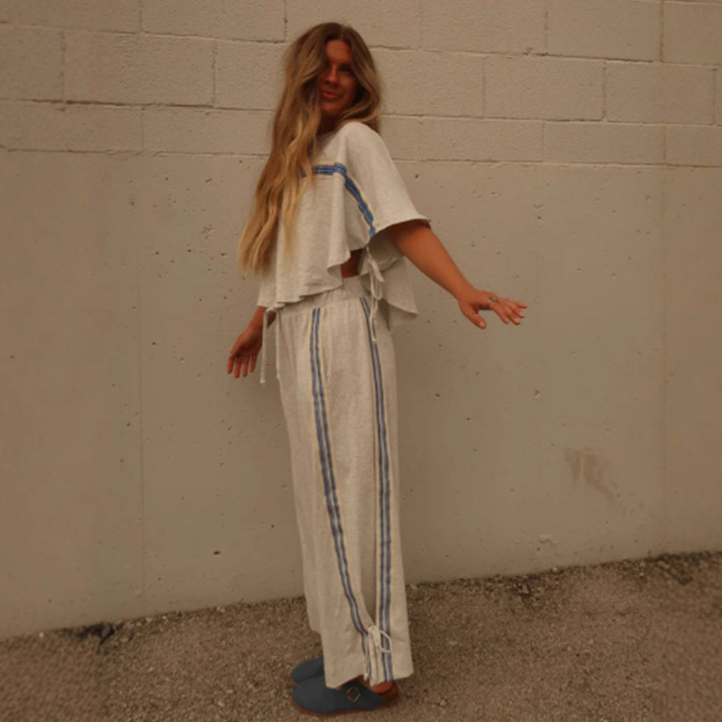 Womens Casual Loose Fit Round Neck Top and Wide Leg Pants Set Autumn Fashion Comfortable Everyday Wear Wholesale