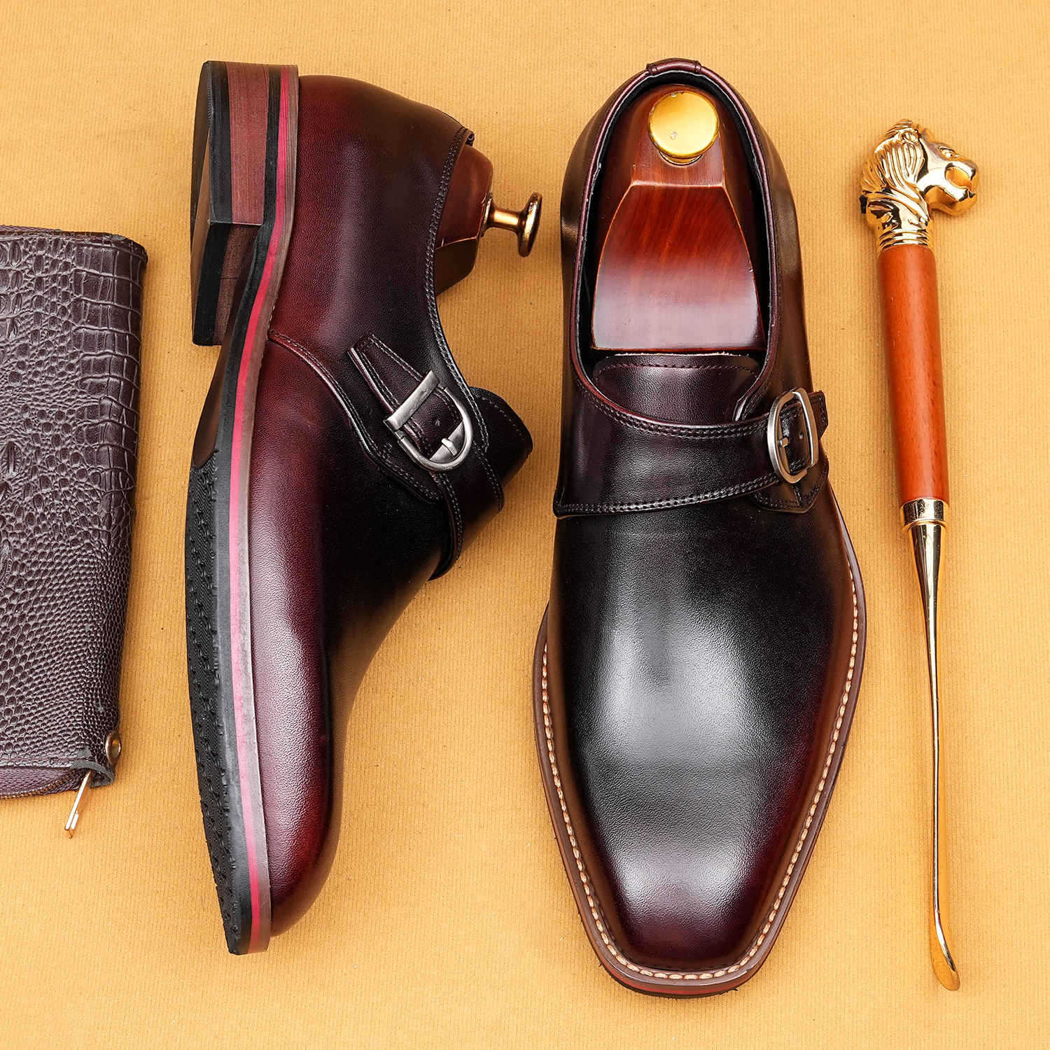 Giày Da Nam Chất Liệu Da Bò