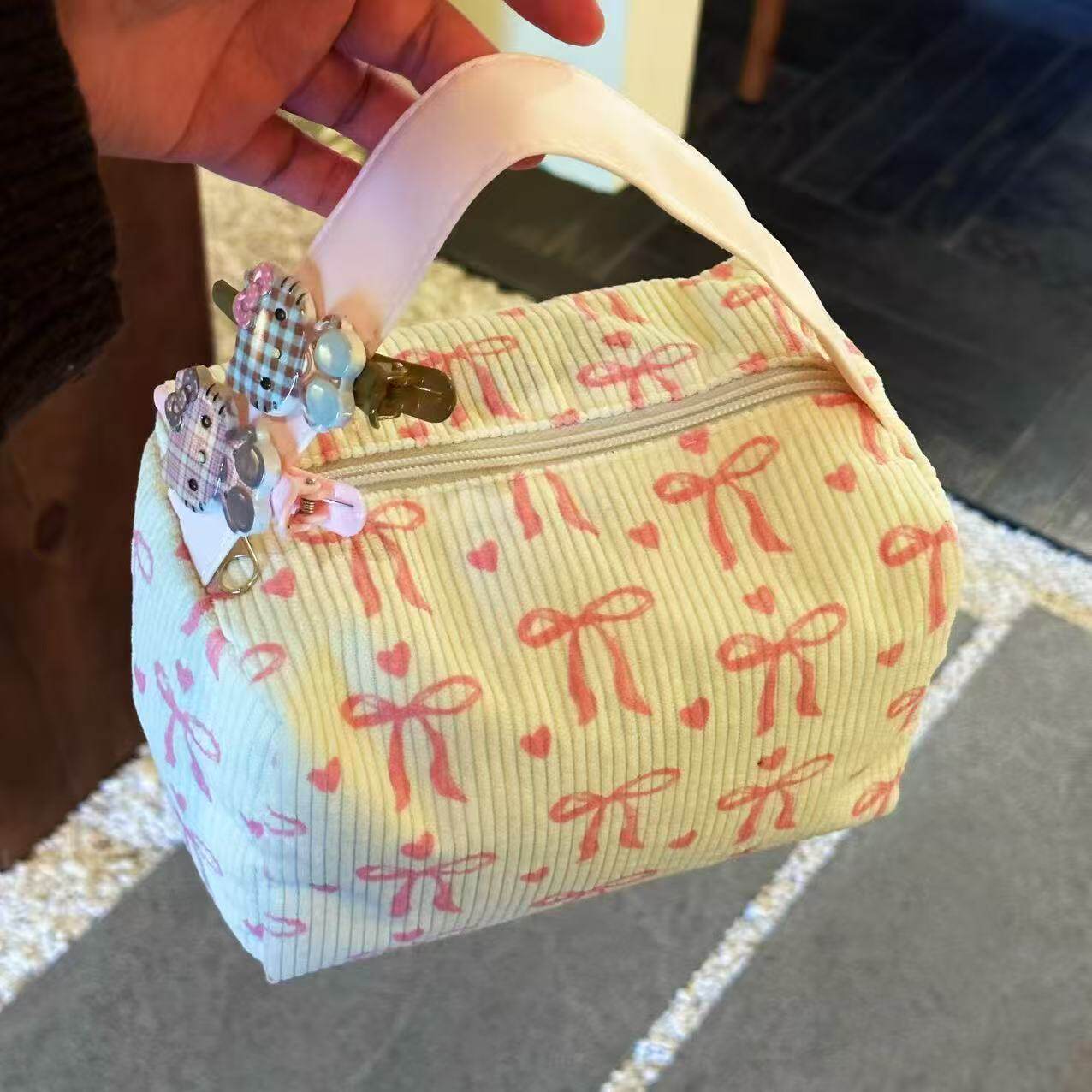 Corduroy Printed Large-Capacity Zipper Cosmetic Bag Storage Bag for Friends to Travel with Large-Capacity Handbag