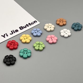 Fresh and Colorful Plastic Flower-Shaped Two-Eye Buttons for Women's and Children's Clothing, Versatile Floral Clothing Accessories DIY Parts