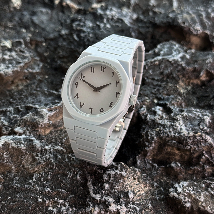 O1CN01LcAeqG2DZOLQLd7iZ !!2215660078623 0 cib