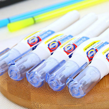 Correction Liquid Pen-Type Portable Correction Liquid for Students, Non-Toxic, Traceless, Quick-Drying Office Correction Liquid Correction Pen, Free Shipping