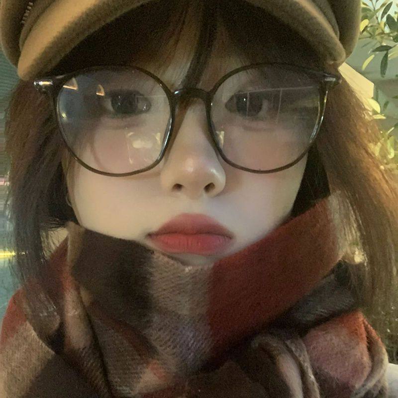 Douyin Translucent Tea Gold Glasses Ultra-Light Cold Brown Plain Makeup Artifact Female K-Style Myopia Can Be Equipped with Prescription Eye Frame Frames